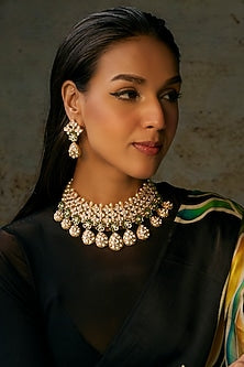 Gold Finish Uncut Stone Choker Necklace Set