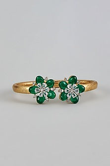 Gold Finish Emerald Synthetic Stones Bracelet