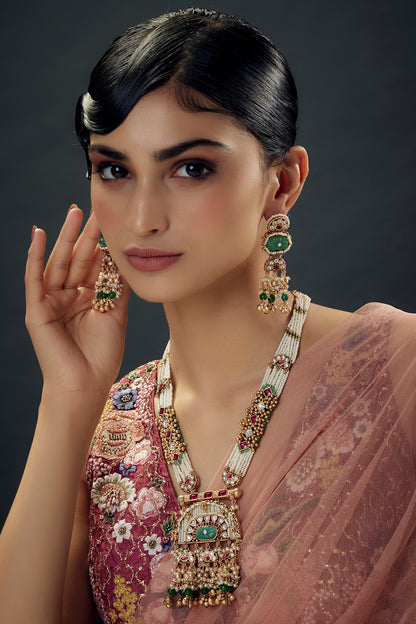 Gold Finish Uncut Zircon & Synthetic Green Stone Jadtar Pendant Necklace Set