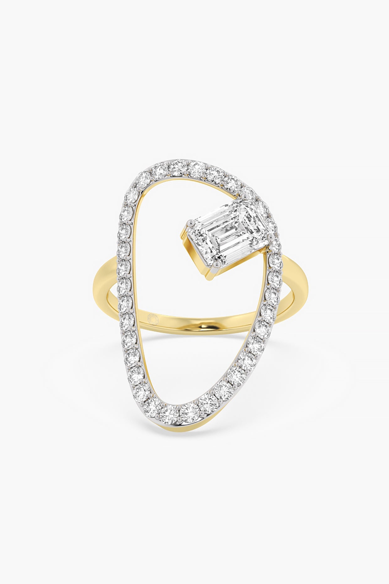 14kt Yellow Gold Finish Lab Grown Emerald & Round-Cut Diamond Ring
