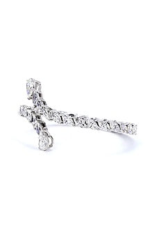 14kt White Gold Finish Lab-Grown Spring Bracelet
