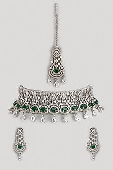 White Finish Emerald Stone Necklace Set