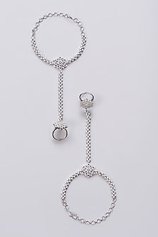 White Finish Zircon Hathphools (Set Of 2)