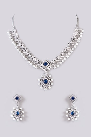 White Finish Zircon Necklace Set