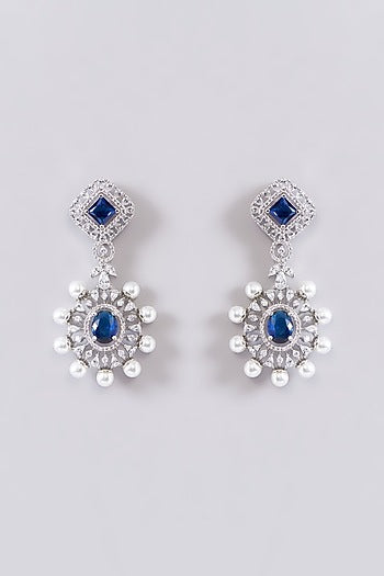 White Finish Zircon Necklace Set
