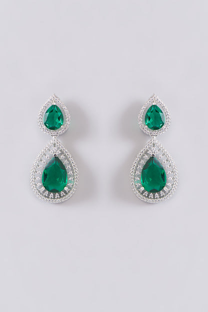 White Finish Zircon & Green Stone Necklace Set