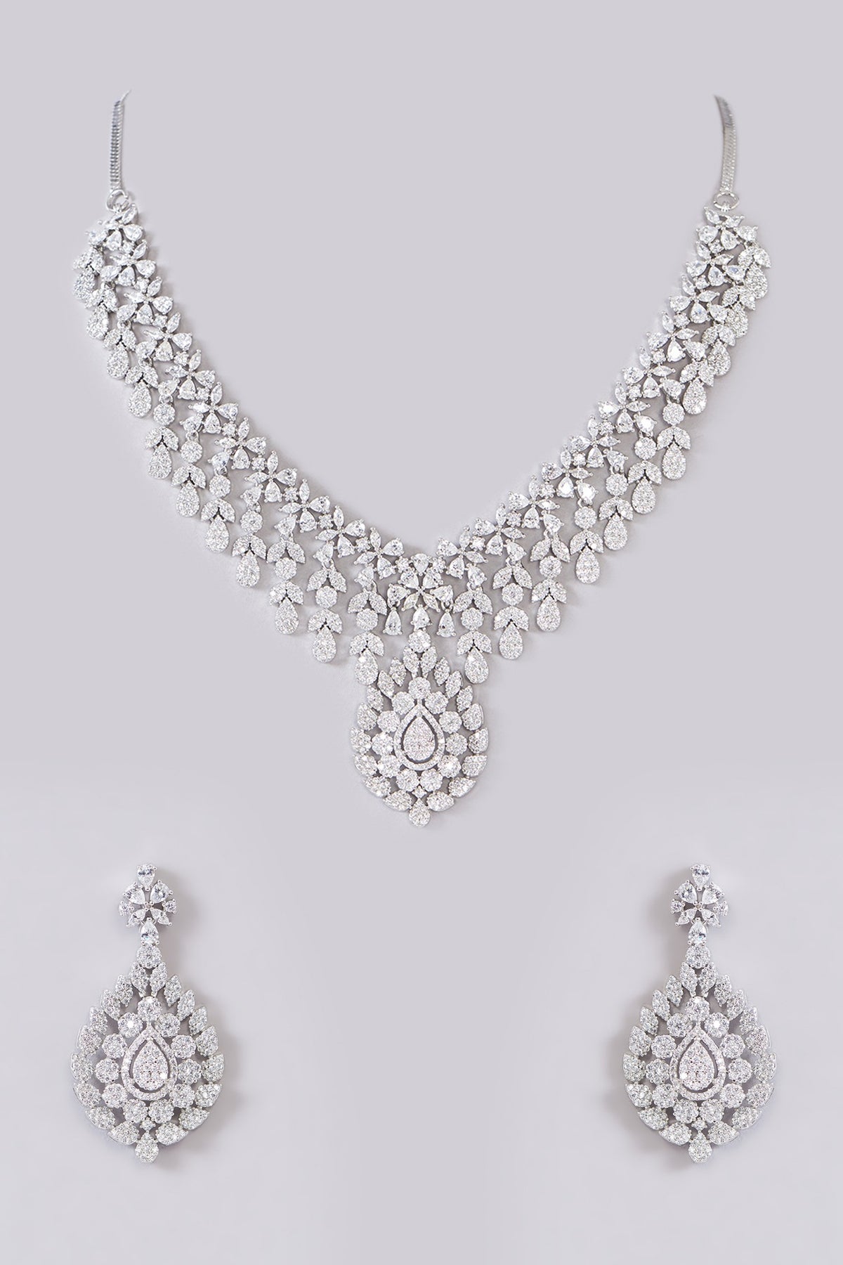 White Finish Zircon Necklace Set