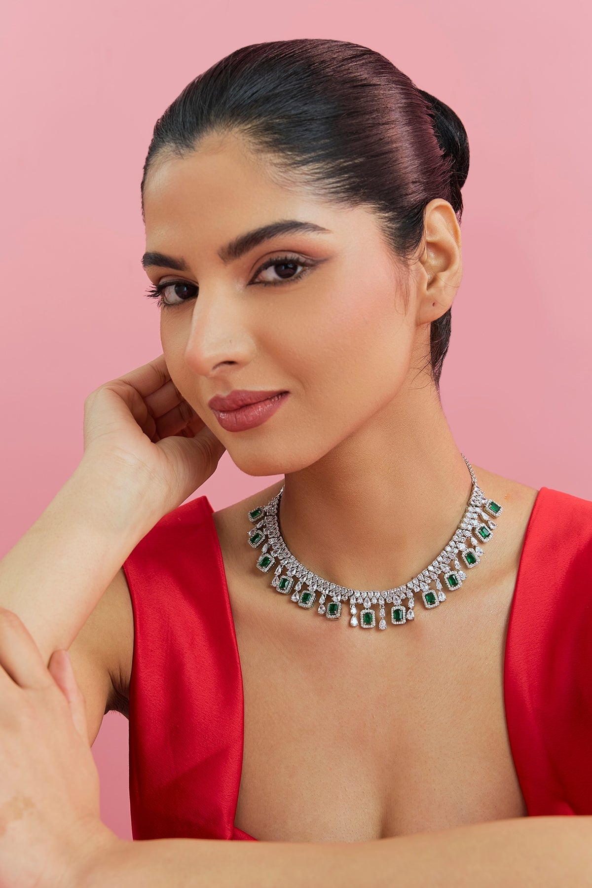 White Finish Zircon & Green Stone Necklace