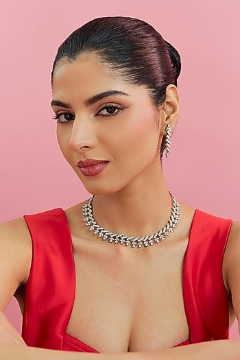 White Finish Zircon Necklace