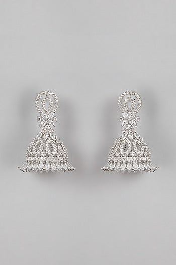 White Finish Faux Diamonds Sleak Necklace Set