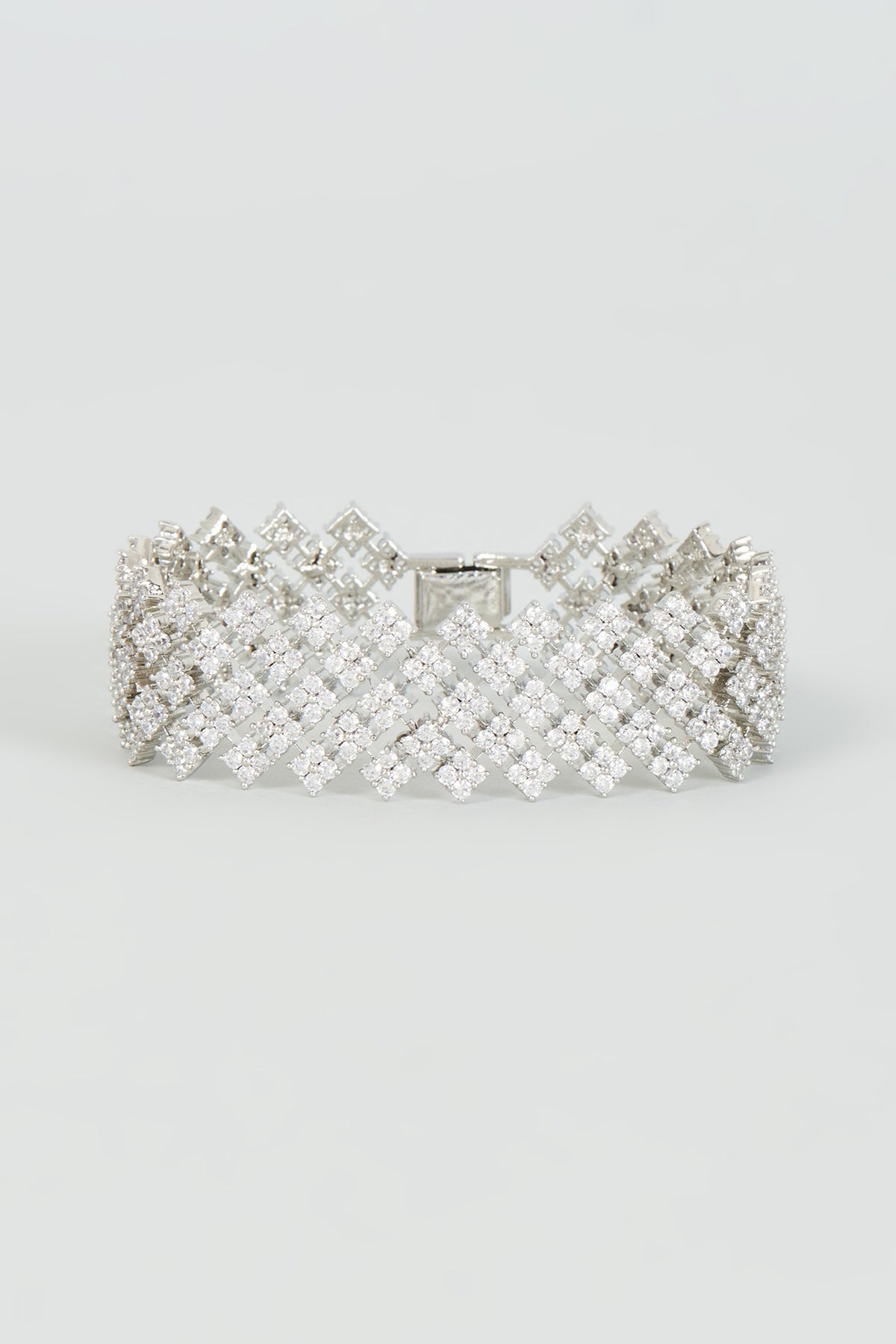 White Finish Zircon Bracelet