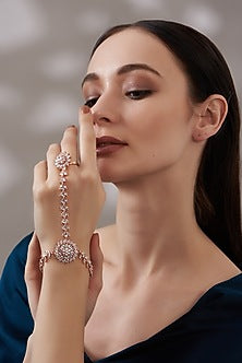 White Finish Faux Diamond Hathphool