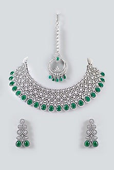 White Finish Zircon & Emerald Choker Necklace Set