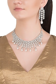 White Finish Faux Diamonds & Pearls Necklace Set