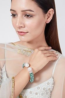 Rose Gold Finish Pearl & Diamond Stretchable Bangle