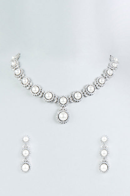 White Finish Zircon & Pearl Studded Necklace Set
