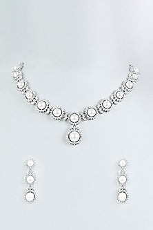 White Finish Zircon & Pearl Studded Necklace Set