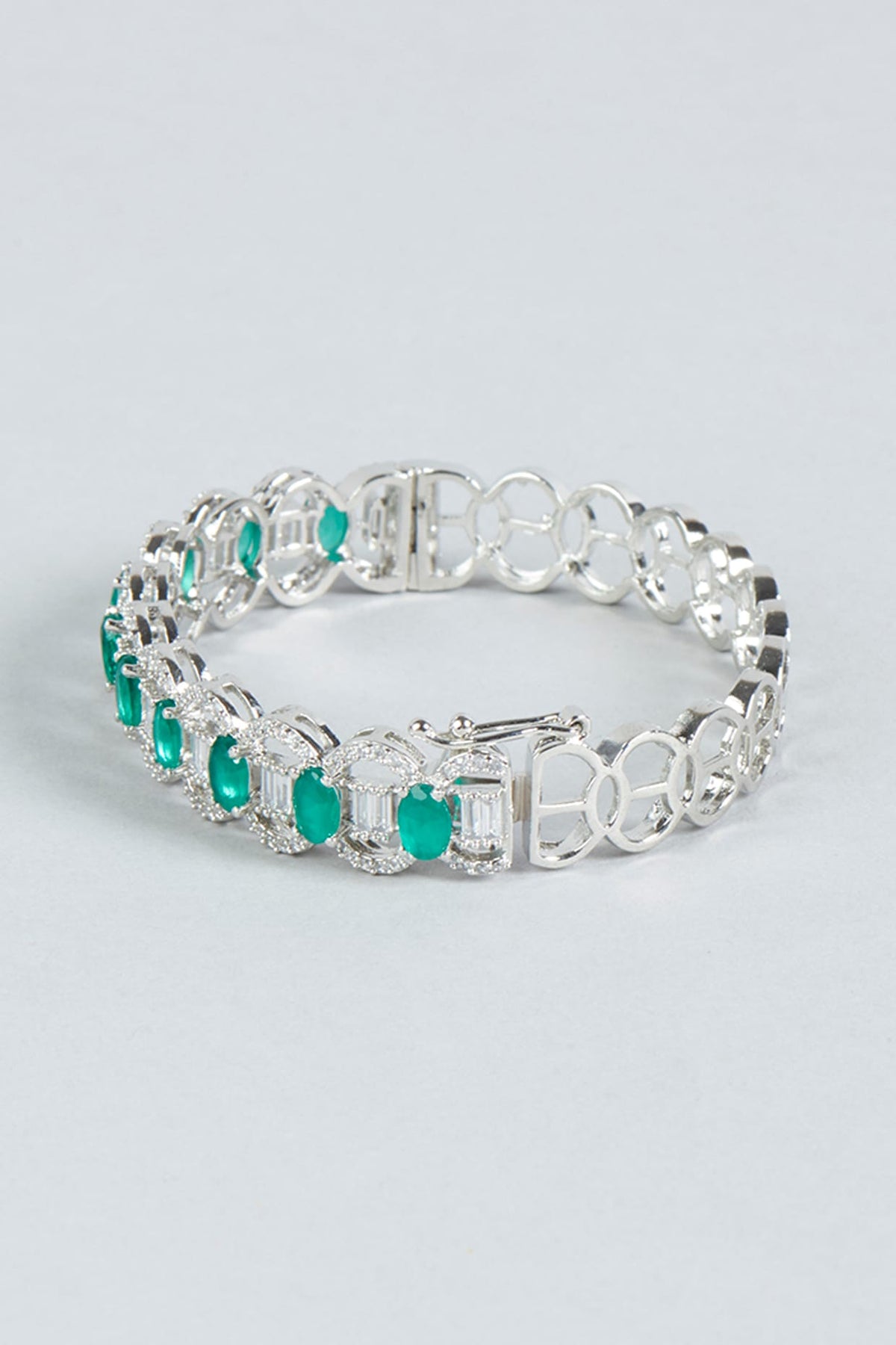 White Finish Diamond & Green Stone Bracelet