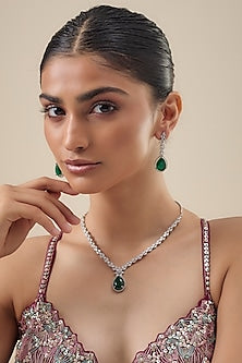 White Finish Zircon & Emerald Stone Necklace Set