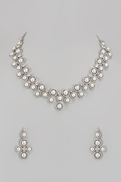 White Finish Zircon & Pearl Necklace Set