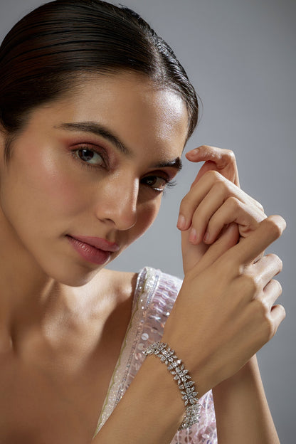 White Finish Zircon Bracelet