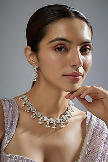 White Finish Zircon Necklace Set