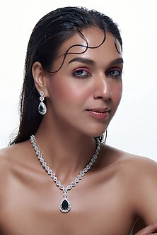White Finish Zircon & Emerald Synthetic Stone Necklace Set