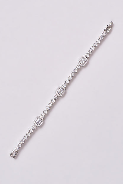 White Finish Zircon Bracelet
