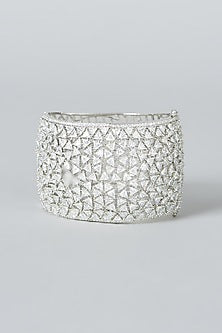 White Finish Zircon Bracelet
