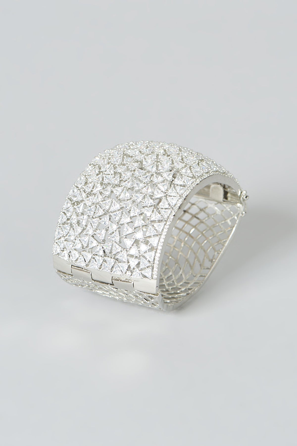 White Finish Zircon Bracelet