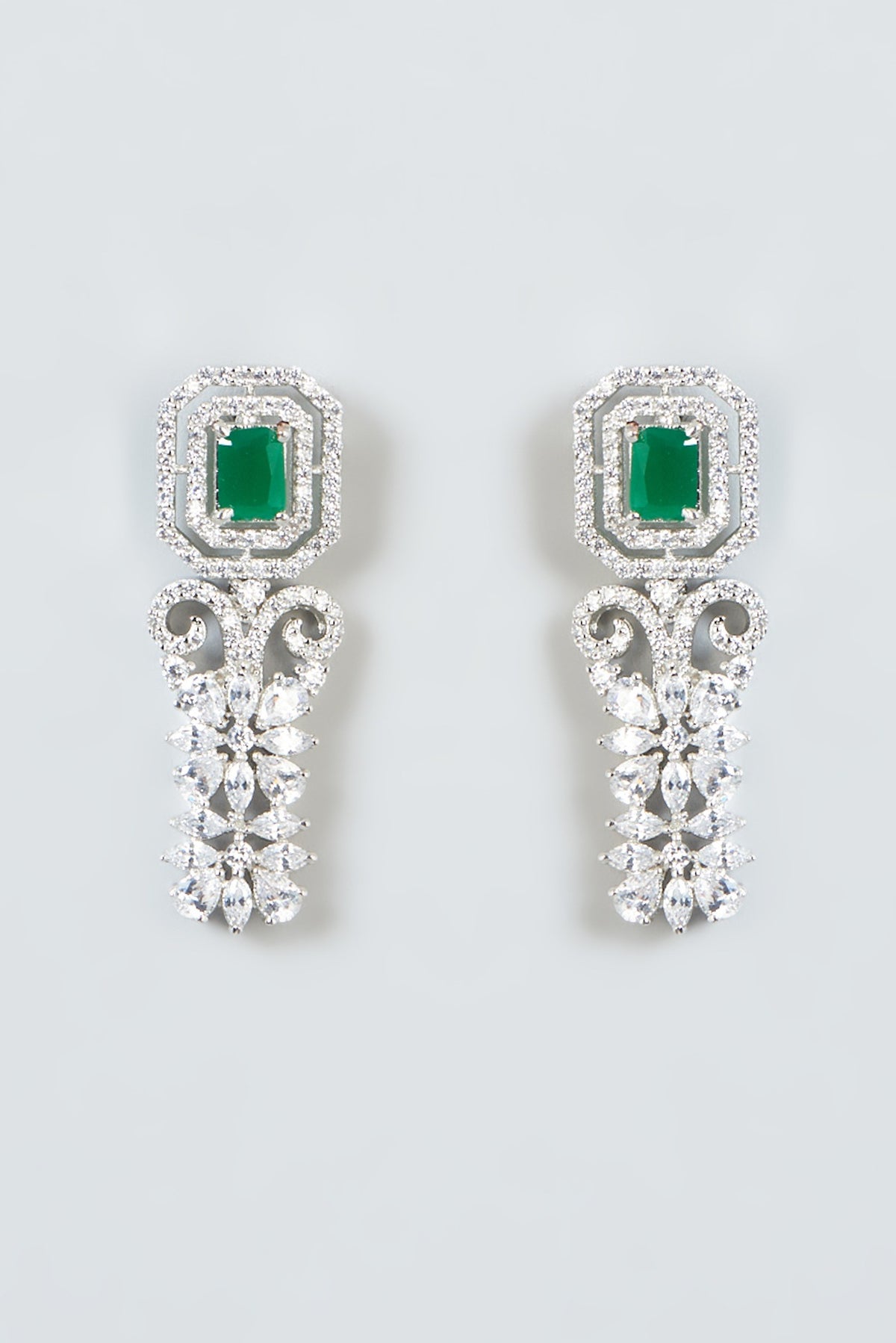 White Finish Zircon & Green Stone Choker Necklace Set