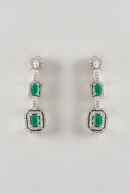 White Finish Emerald & Zircon Necklace Set