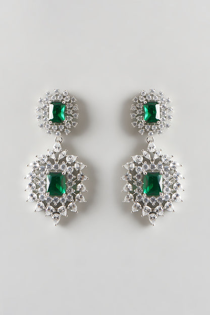 White Finish Emerald & Zircon Necklace Set