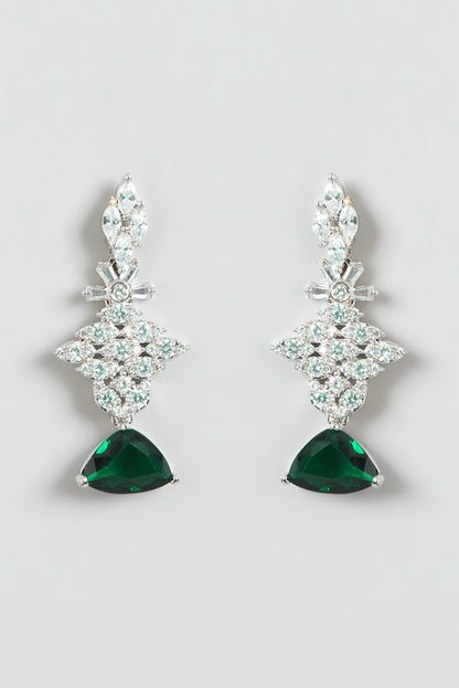 White Finish Zircon & Emerald Necklace Set