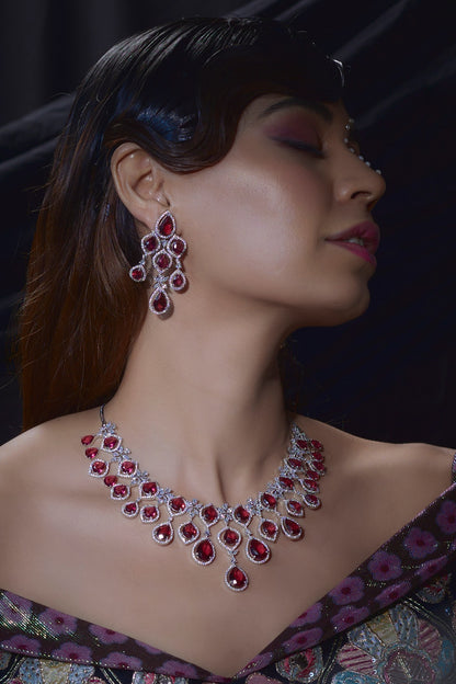White Finish Zircon & Red Stone Necklace Set