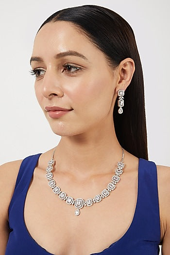 White Finish Zircon Necklace Set
