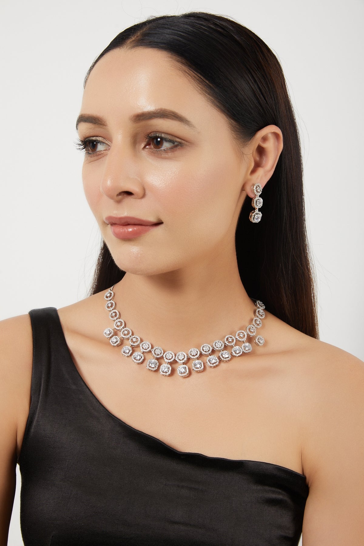 White Finish Zircon Necklace Set