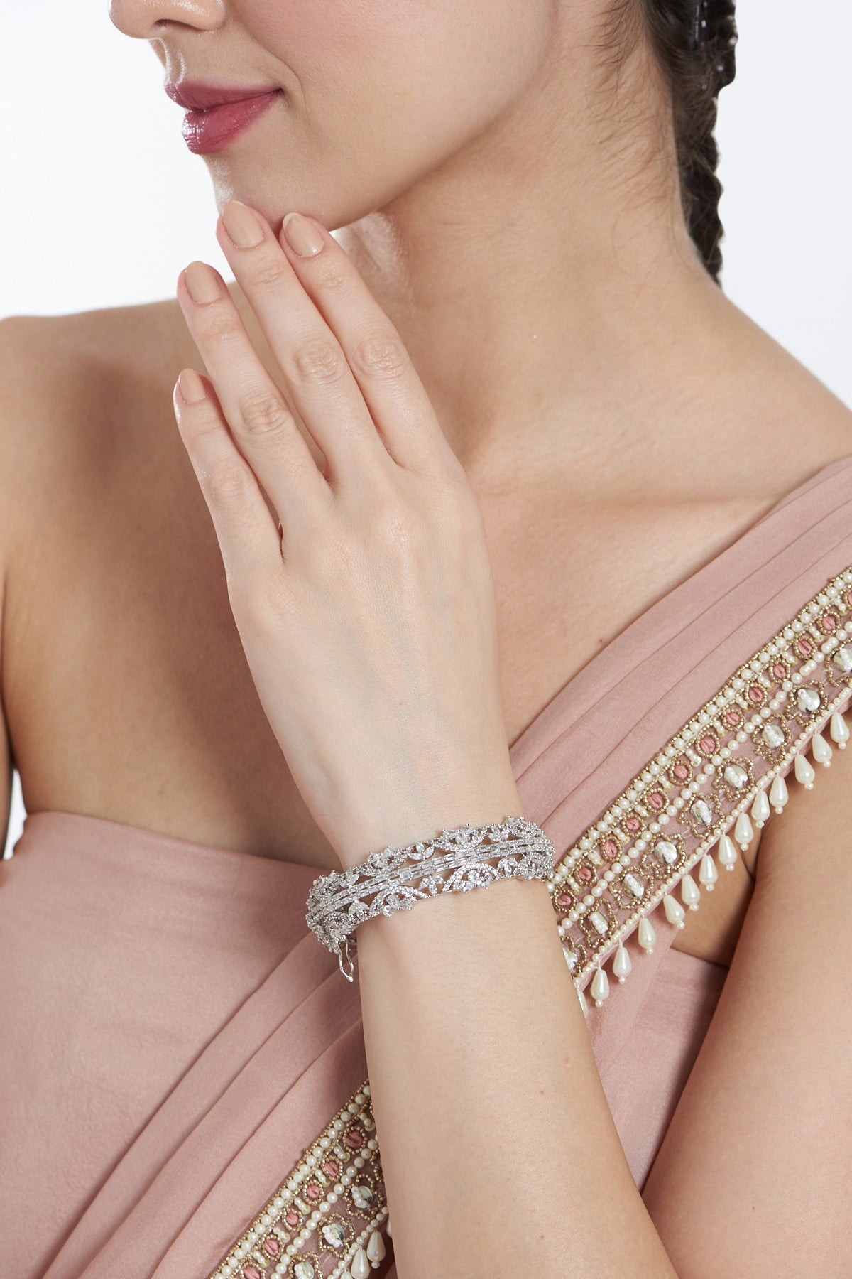 White Finish Zircon Bracelet