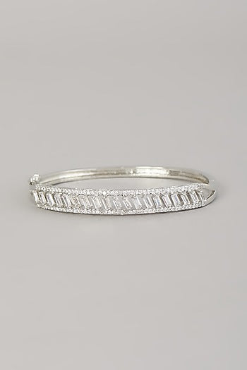 White Finish Zircon Bracelet