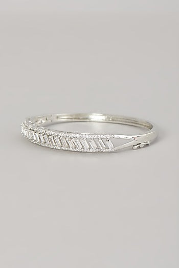 White Finish Zircon Bracelet