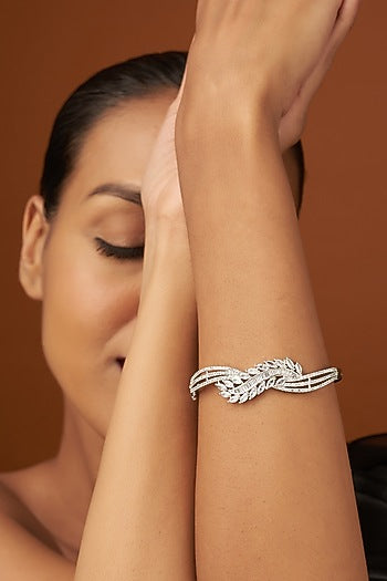 White Finish Zircon Bracelet