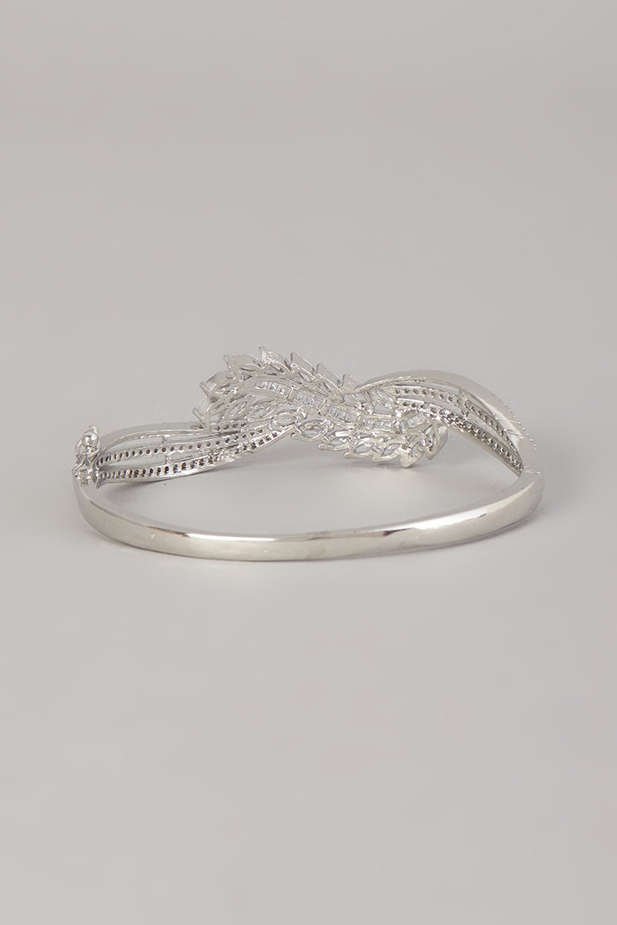 White Finish Zircon Bracelet