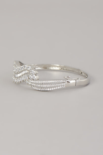 White Finish Zircon Bracelet