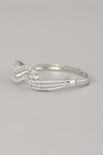 White Finish Zircon Bracelet