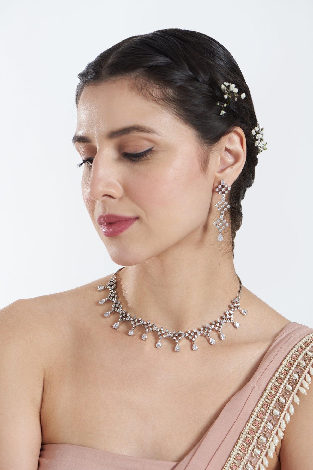 White Finish Zircon Necklace Set