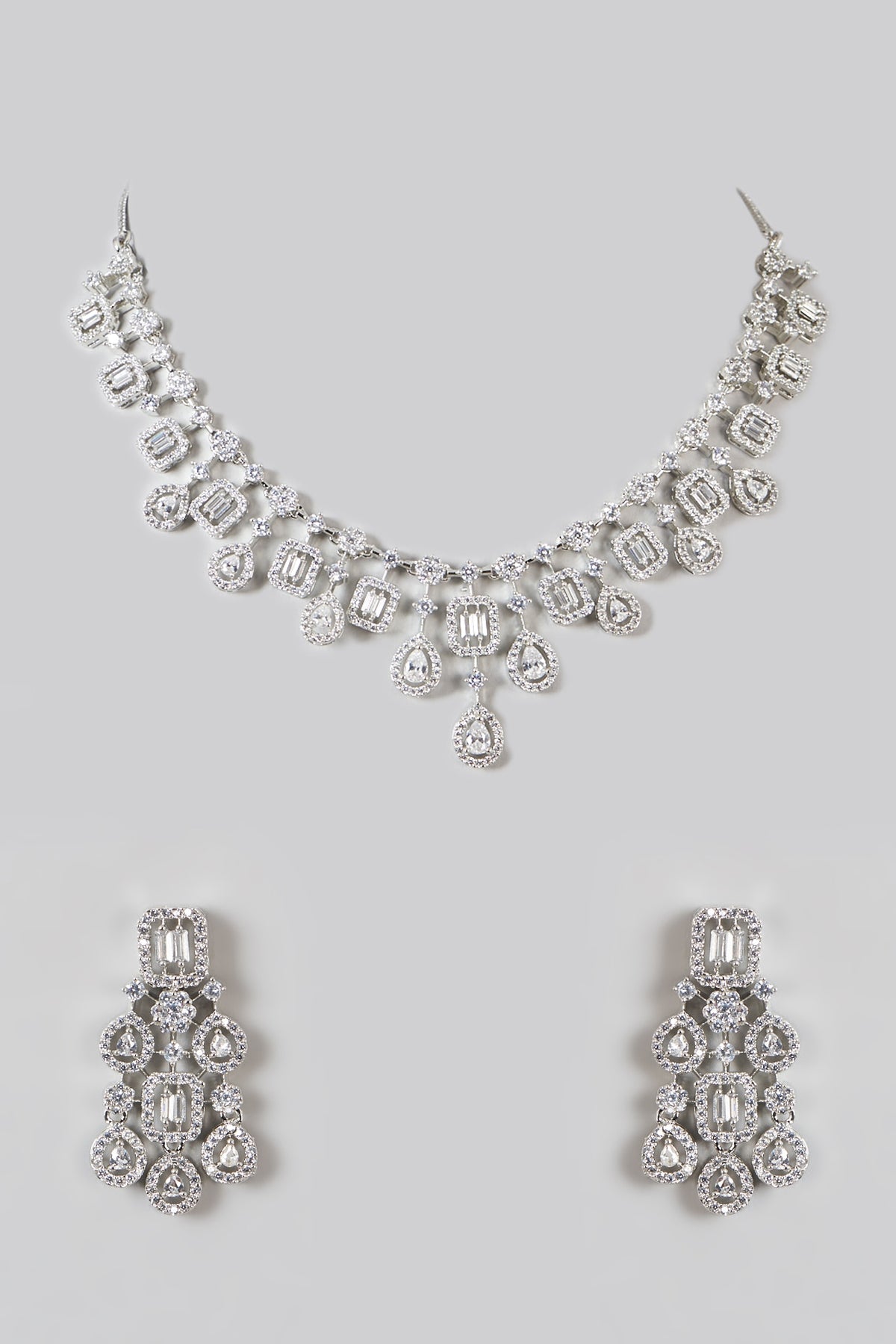 White Finish Zircon Necklace Set