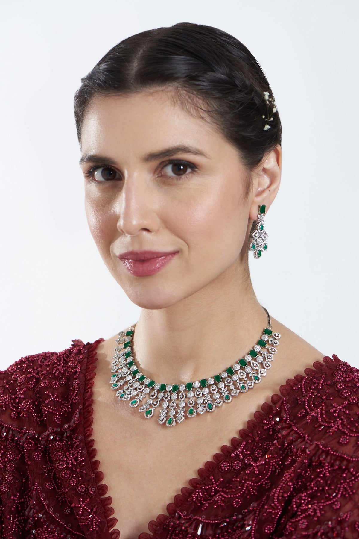 White Finish Zircon & Emerald Necklace Set