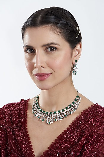 White Finish Zircon & Emerald Necklace Set