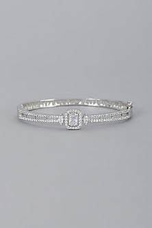 White Finish Zircon Bracelet