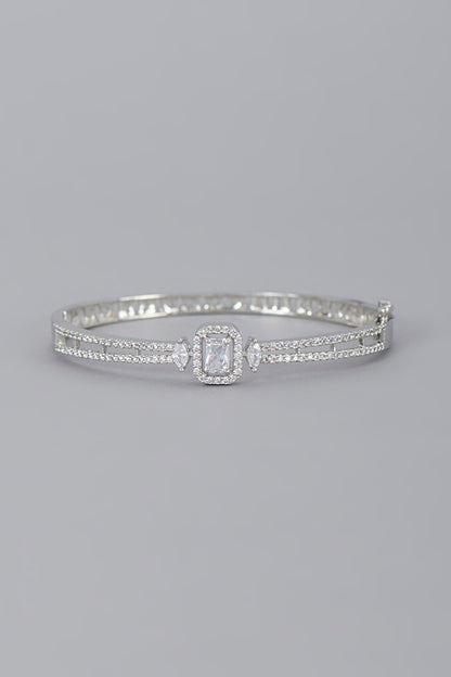 White Finish Zircon Bracelet